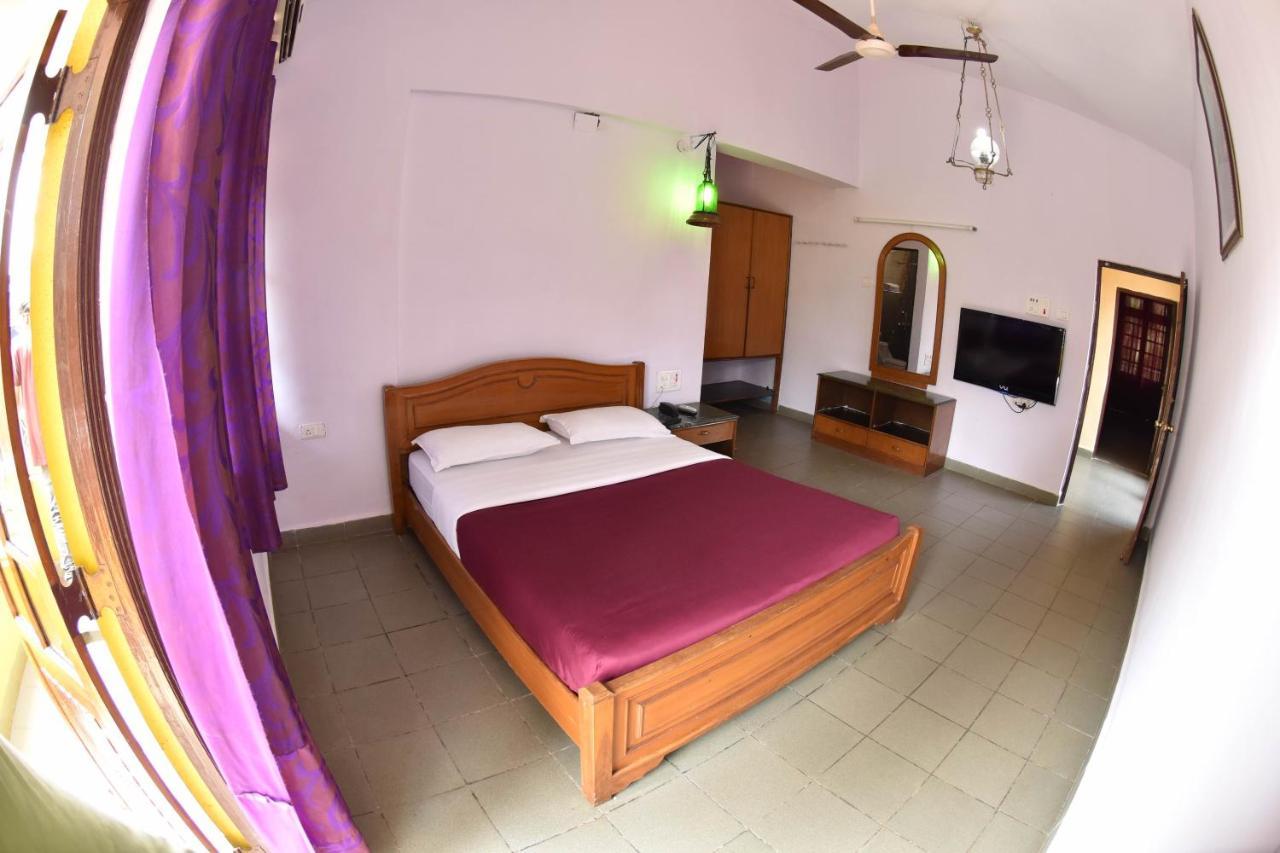 Falcon Resorts Calangute Bagian luar foto